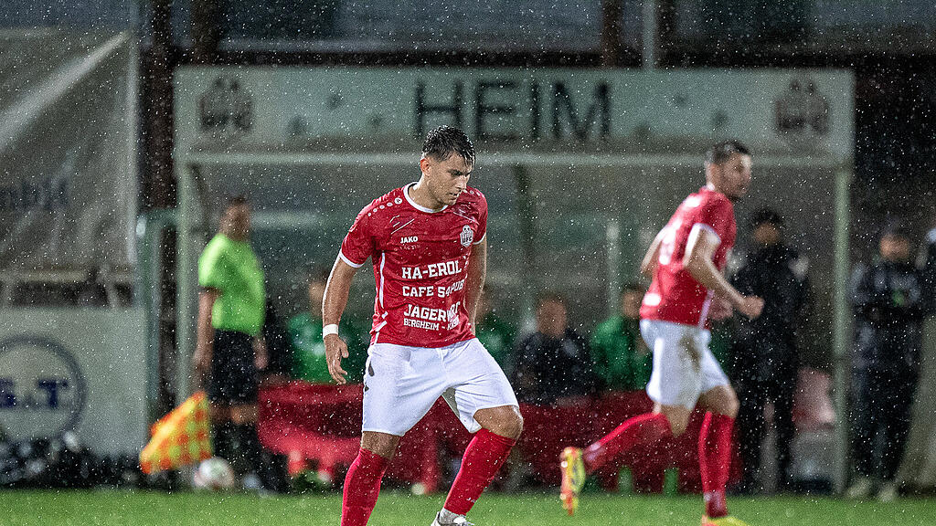 Hallein - Bürmoos 2 - 1 _ 27-09-2024-39.jpg