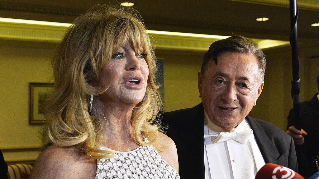 Goldie Hawn war Lugners Star-Gast beim 61. Opernball.