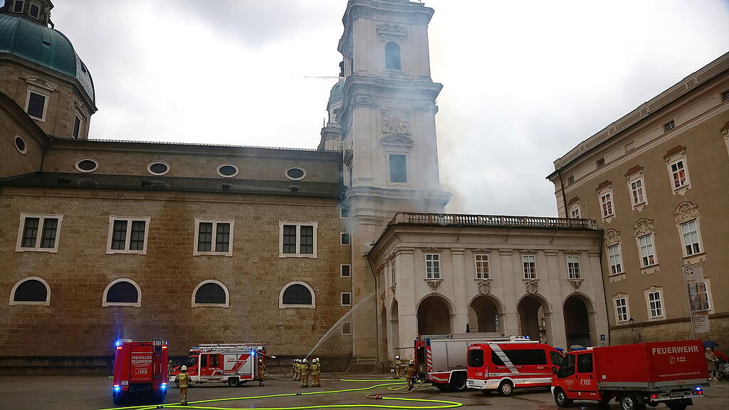 Brand im Dom: Spektakuläre Übung in Salzburger Altstadt