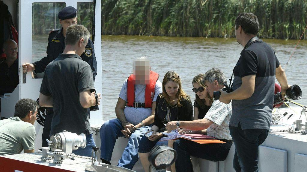 Tatrekonstruktion am Neusiedler See