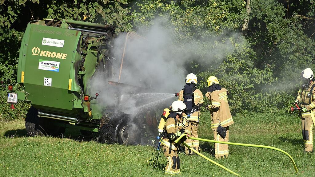 Fahrzeugbrand Niederalm
