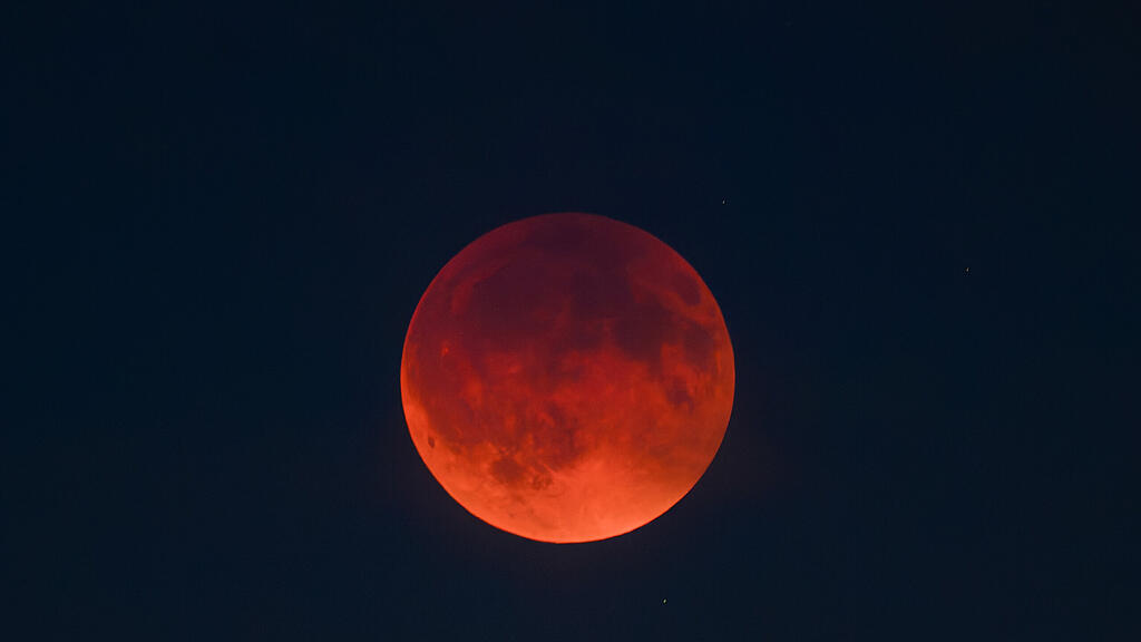 Mondfinsternis über Wien