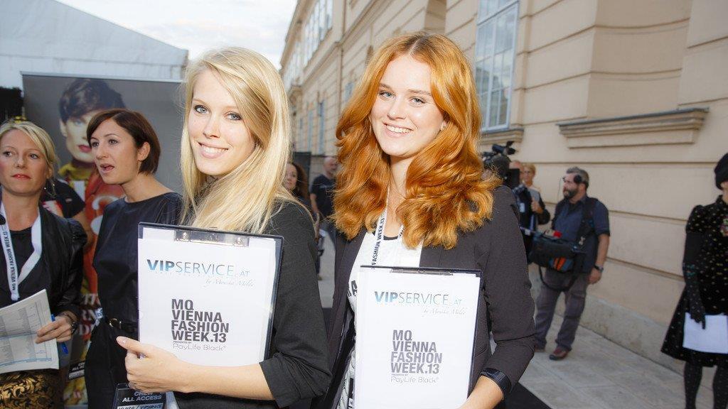 Promis bei der Eröffnung der Vienna Fashion Week 2013