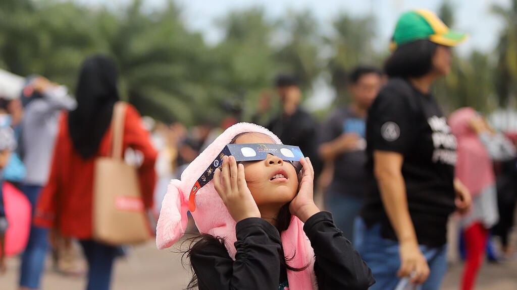Sonnenfinsternis, Asien