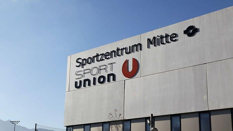 Sportzentrum Mitte eröffnet
