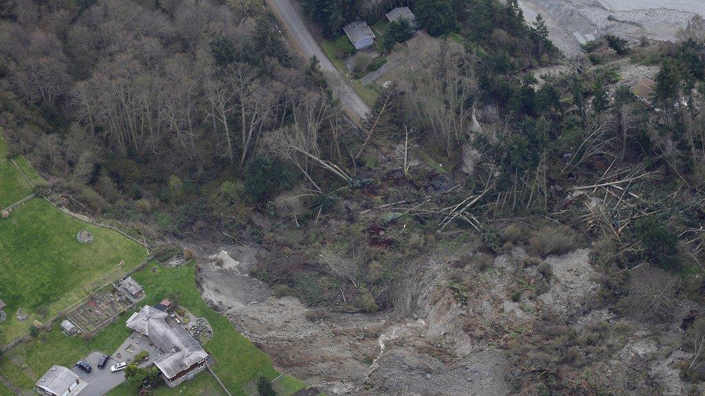 Massiver Erdrutsch auf Insel Whidbey im US-Bundesstaat Washington