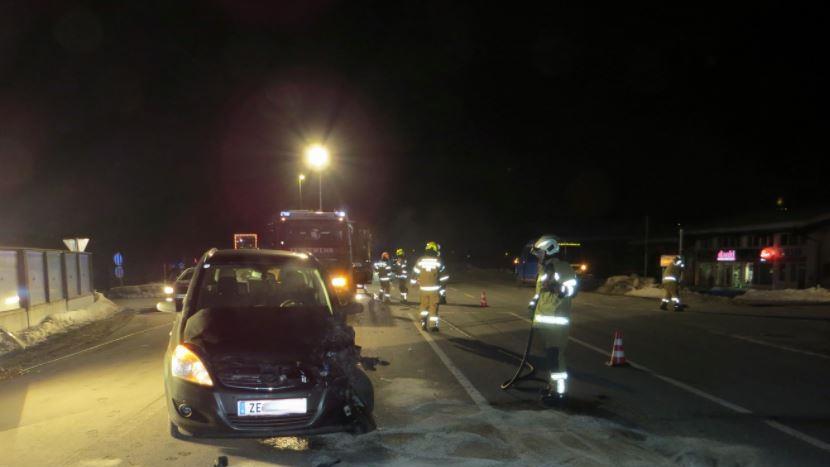 Bramberg: Kreuzungscrash auf B165