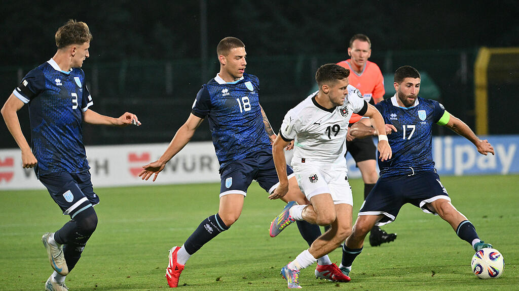 FBL-WC-2026-QUALIFIERS-SMR-AUT