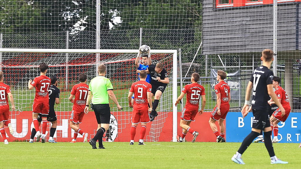 Kuchl gegen Puch