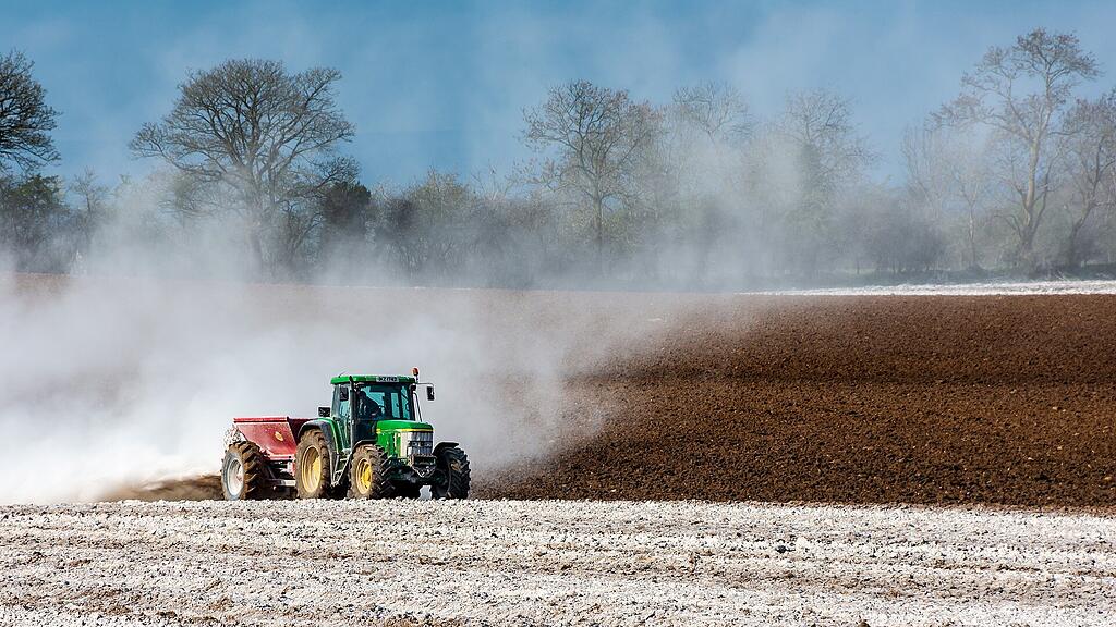 Symb_Traktor Symb_Landwirtschaft Symb_Feld Symb_Dünger