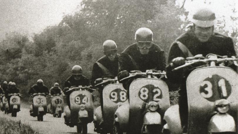 Historische Vespa-Bilder