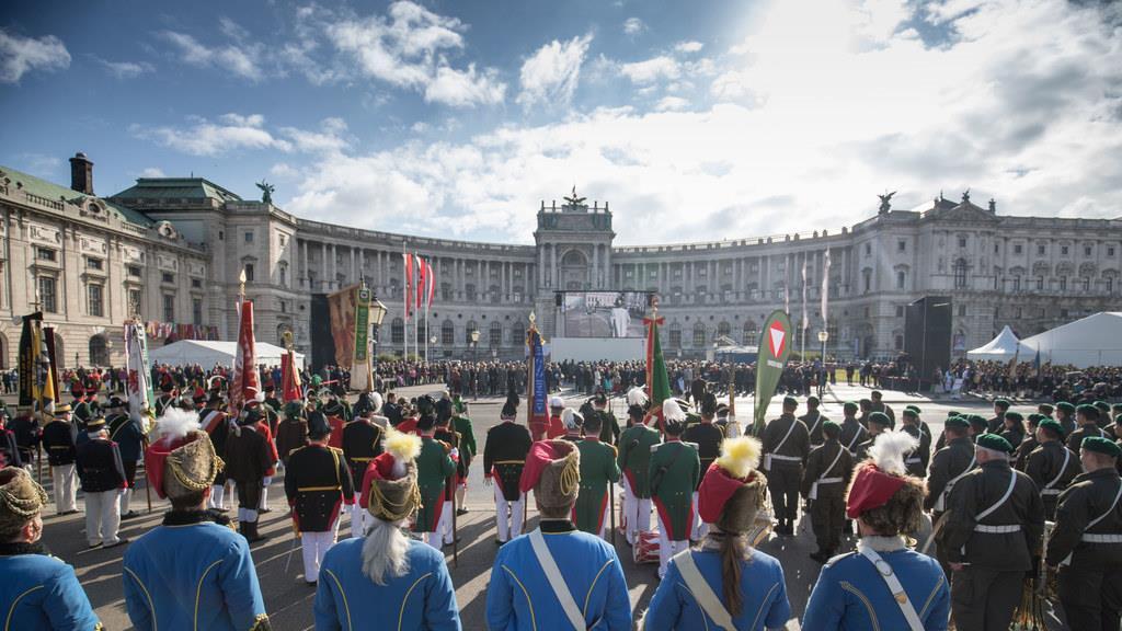 Salzburger Schützen in Wien