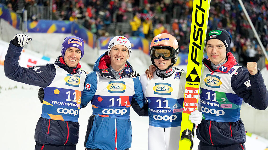 Silber bei Team-Bewerb, Skispringen