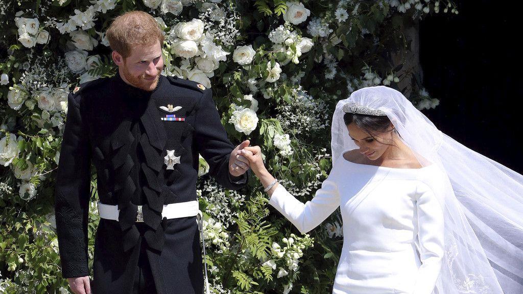 Royale Hochzeit: Schillernde Kutschfahrt durch Windsor