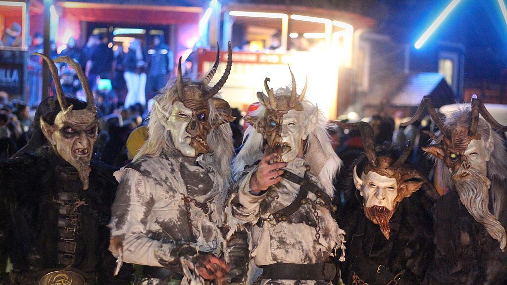 15. Krampuslauf am Villaparkplatz