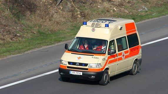 Der Verletzte wurde ins UKH Salzburg eingeliefert.