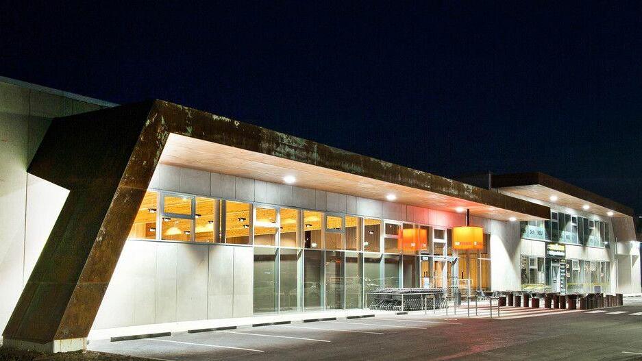 Neues Einkaufszentrum in Hallwang