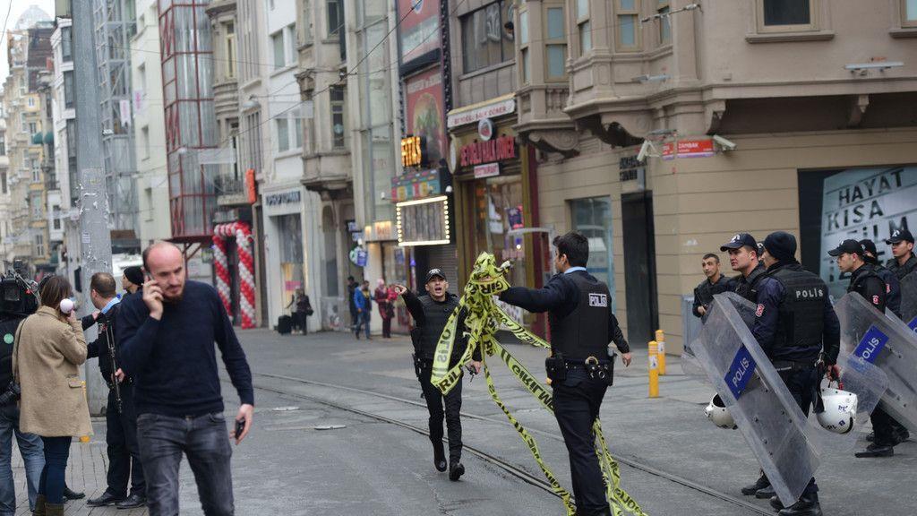Selbstmord-Anschlag in Istanbul mit mehreren Toten