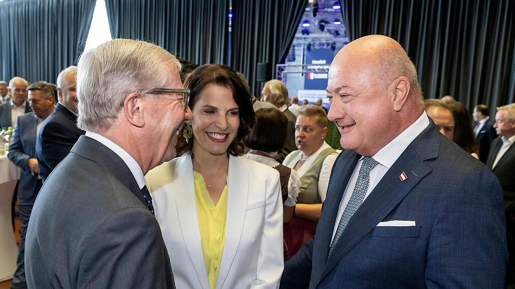 Landeskongress ÖVP: Edtstadler folgt auf Haslauer
