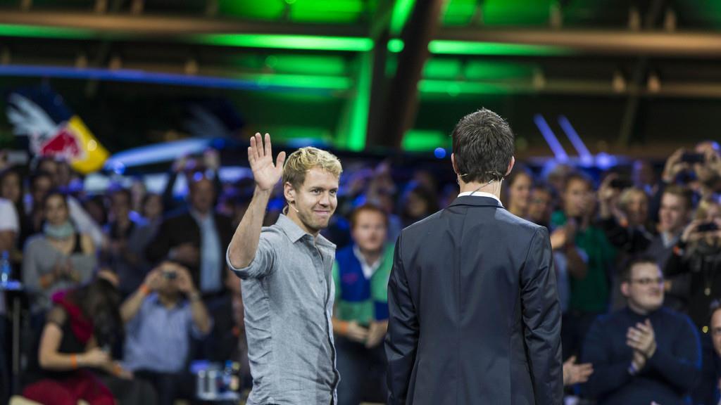 Vettel im Talk im Hangar 7