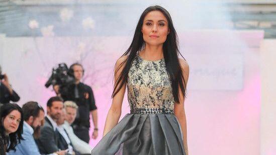 Fashion Night, V