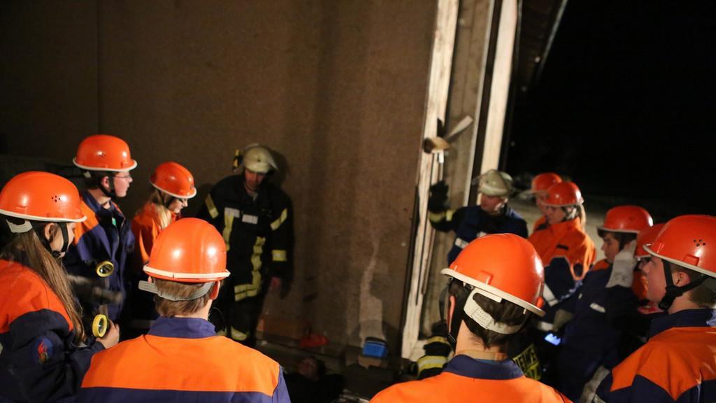 Steiner Jugendfeuerwehr probt