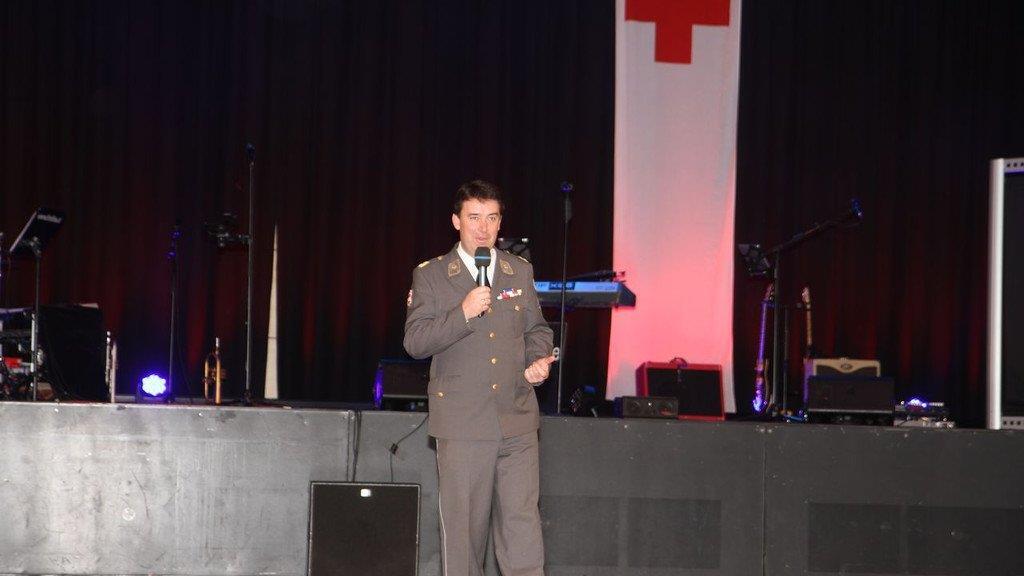 Rot-Kreuz-Ball2014 Teil II