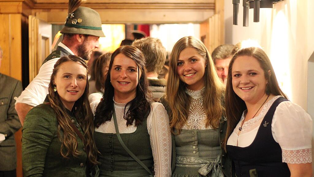 1. Lungauer Jägerball