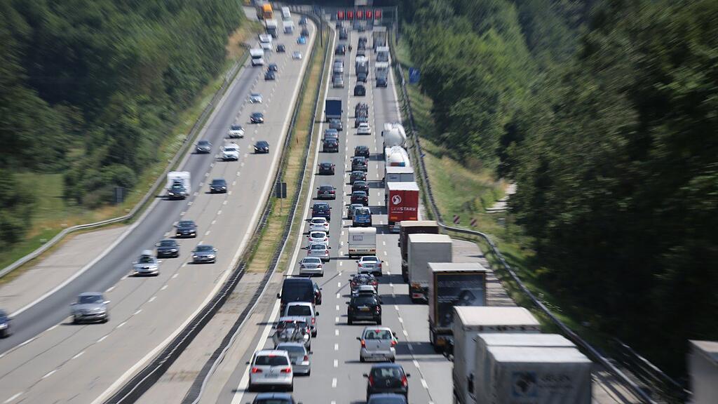 Auch auf der A8 herrschte reger Verkehr.