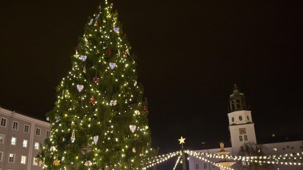 41. Salzburger Christkindlmarkt ist eröffnet, II