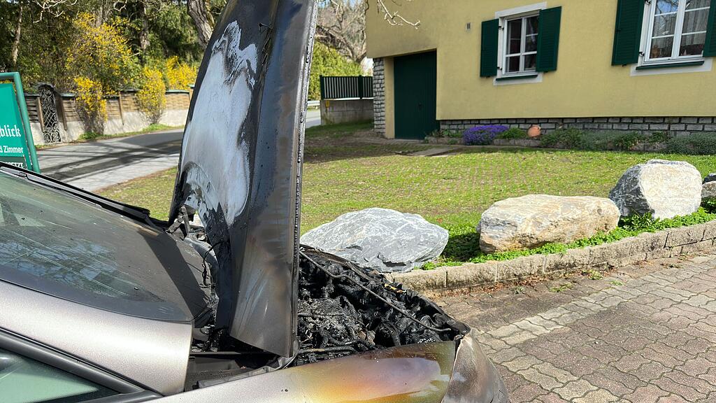 Pkw-Brand in Bad Vigaun