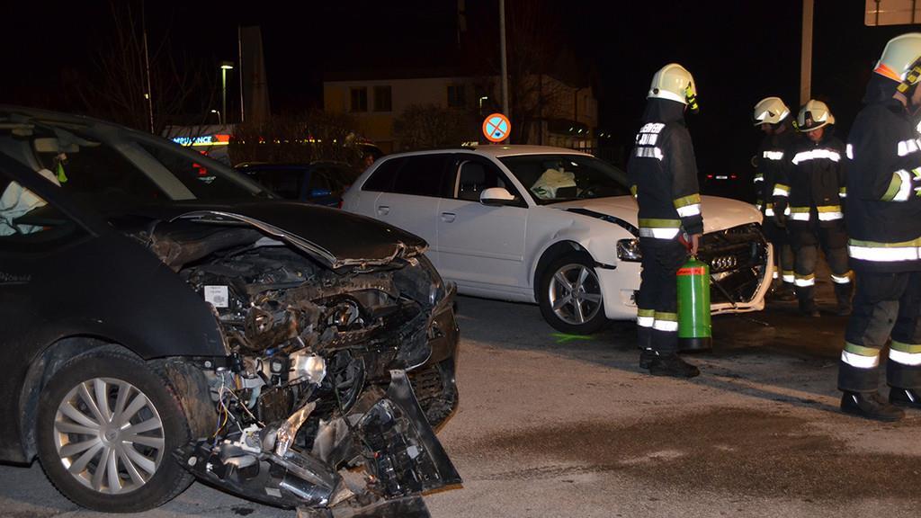 Frontalcrash auf B311 in St. Johann im Pongau