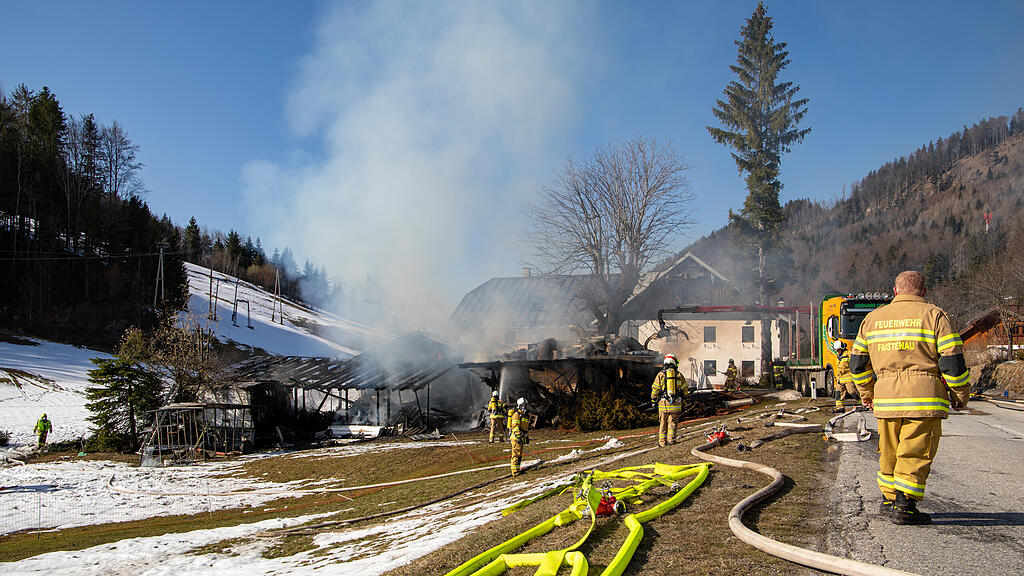 Hühnerstall, Faistenau, Brand, Flammen,
