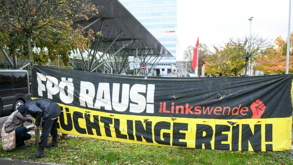 "Verteidiger Europas": Gegendemo