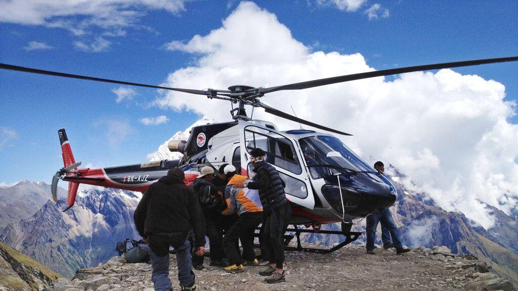 Der Salzburger Bergsteiger überlebte das Unglück unverletzt.
