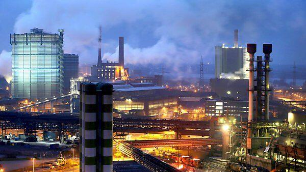 Heimische Industrie bleibt im Stocken