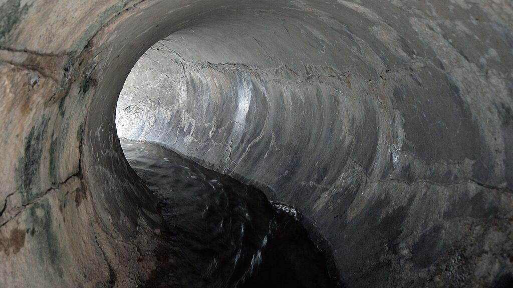 Nach der Kanalisation landet das Abwasser und alles was darin schwimmt in einer Kläranlage.