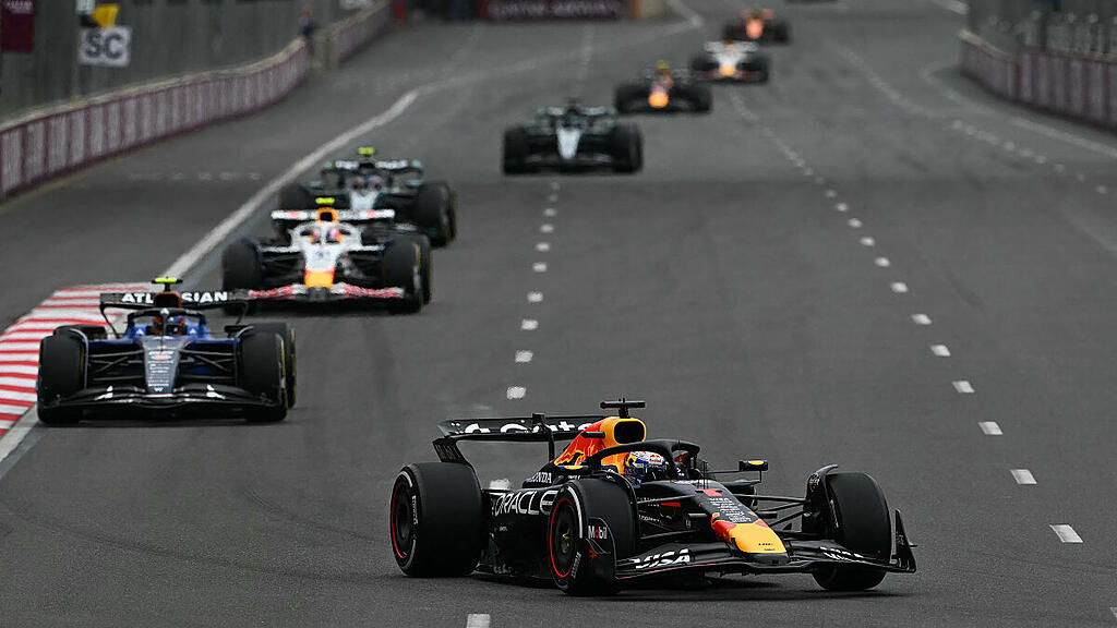 Verstappen fuhr der Konkurrenz davon