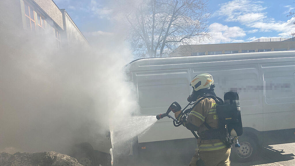 Fahrzeugbrand Oberndorf