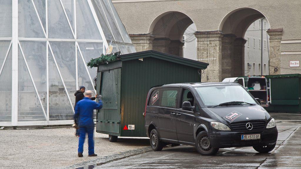 Salzburger Christkindlmarkt 2016: Aufbau gestartet, I