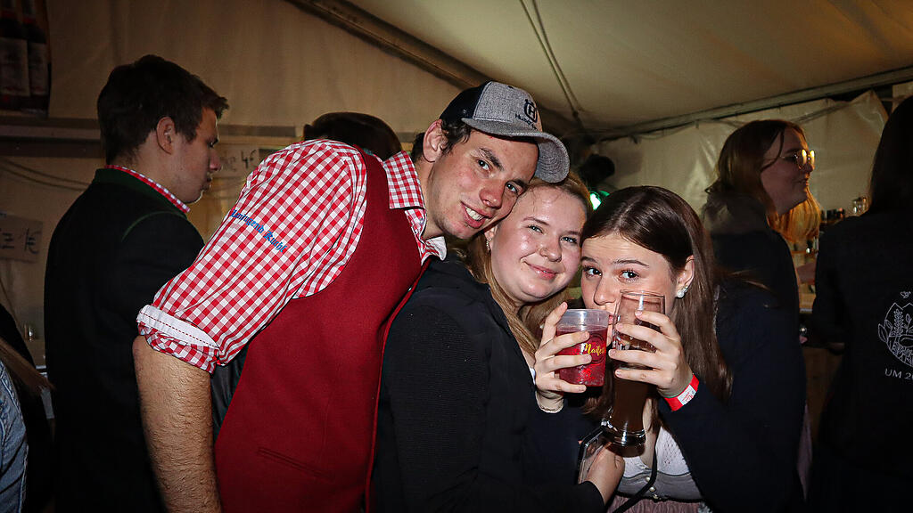 Maifest Stra\u00dfwalchen