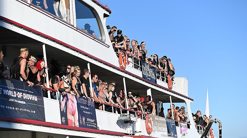 Torture-Ship legte in Friedrichshafen ab