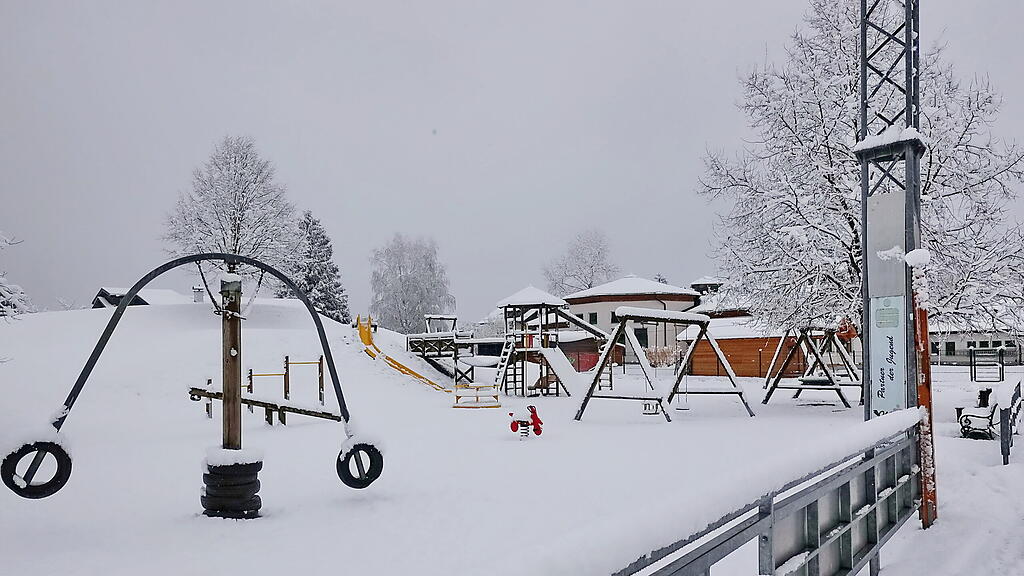 Spielplatzsperre
