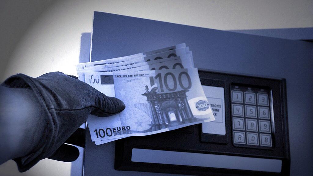 Eine Reihe von Diebstählen verursachte Sachschäden von ingesamt über 10.000 Euro.