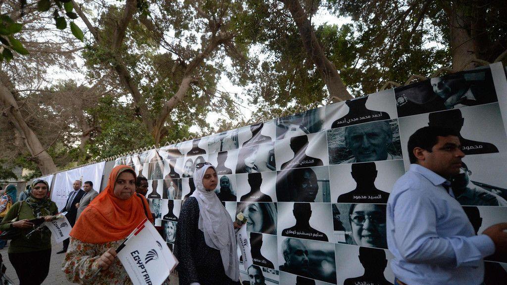 MS804 der Egyptair: Trauerfeier in Kairo