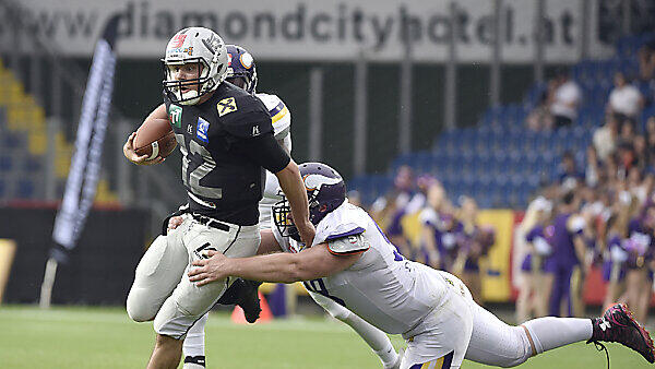 Quarterback Sean Shelton führte die Tirol Raiders zum 51:48-Finalsieg