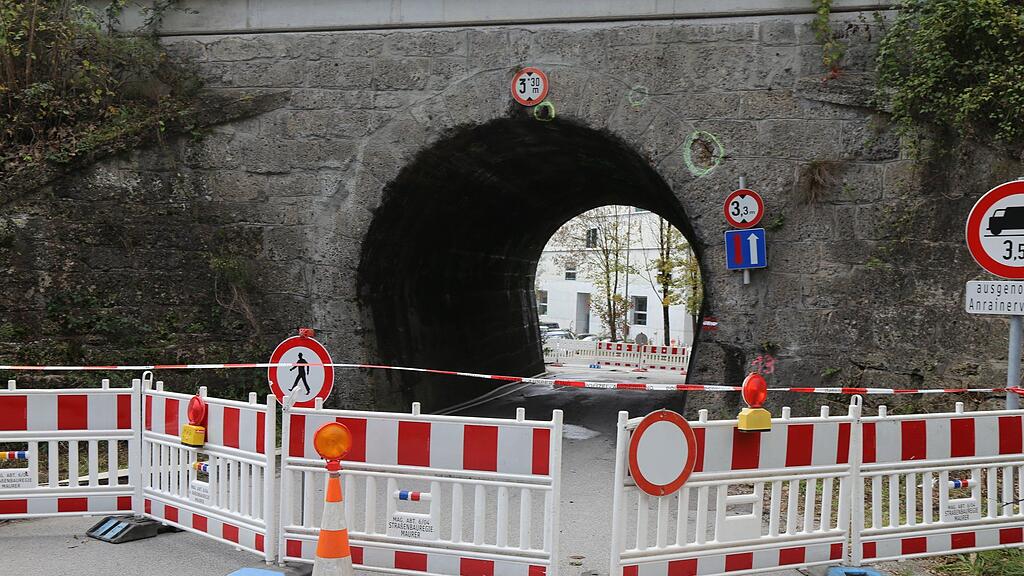 Die Unterführung ist bis auf Weiteres gesperrt.