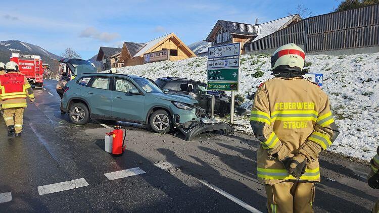 Kreuzungs-Crash in Strobl