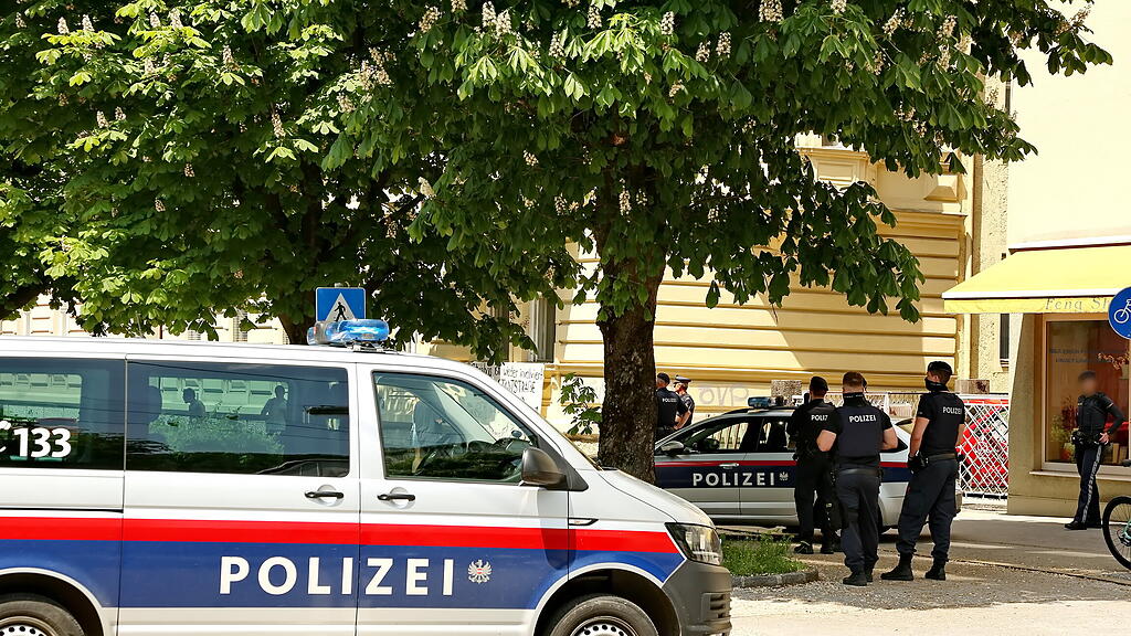 20220514-fmt_Hausbesetzung_durch_Linksextreme_in_Salzburg_KJ013.JPG