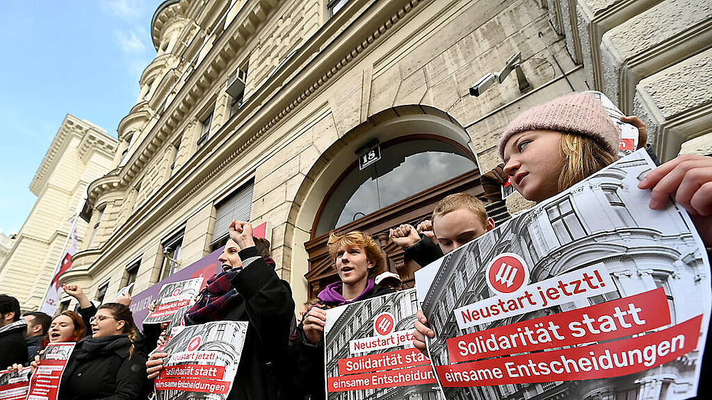 Proteste gegen die Kündigungen in der SPÖ